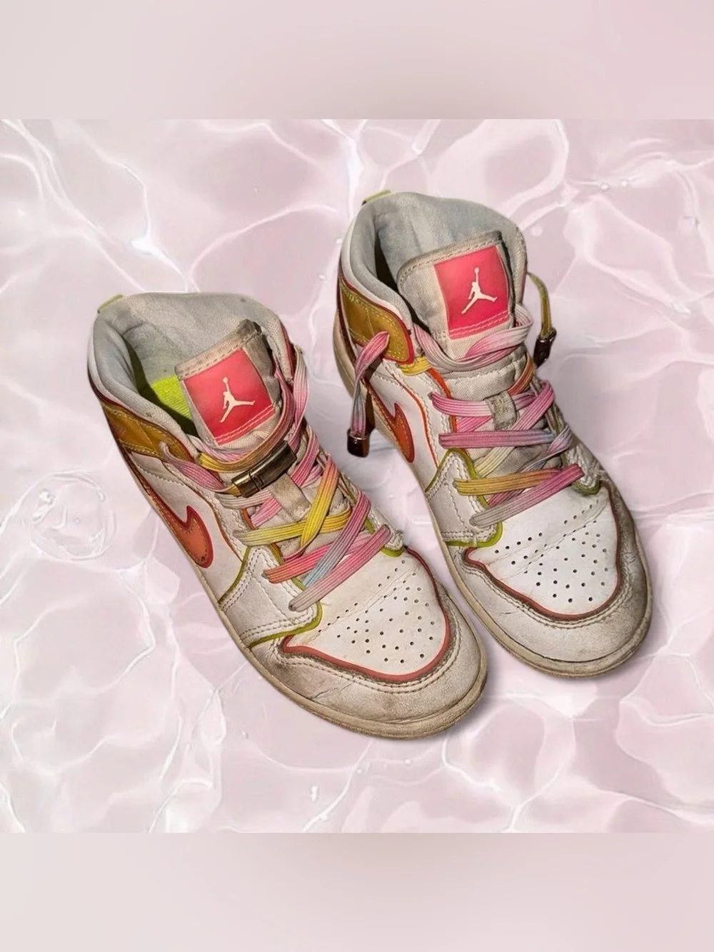 Nike Jordan 1 Edge Glow Size 13.5 Youth